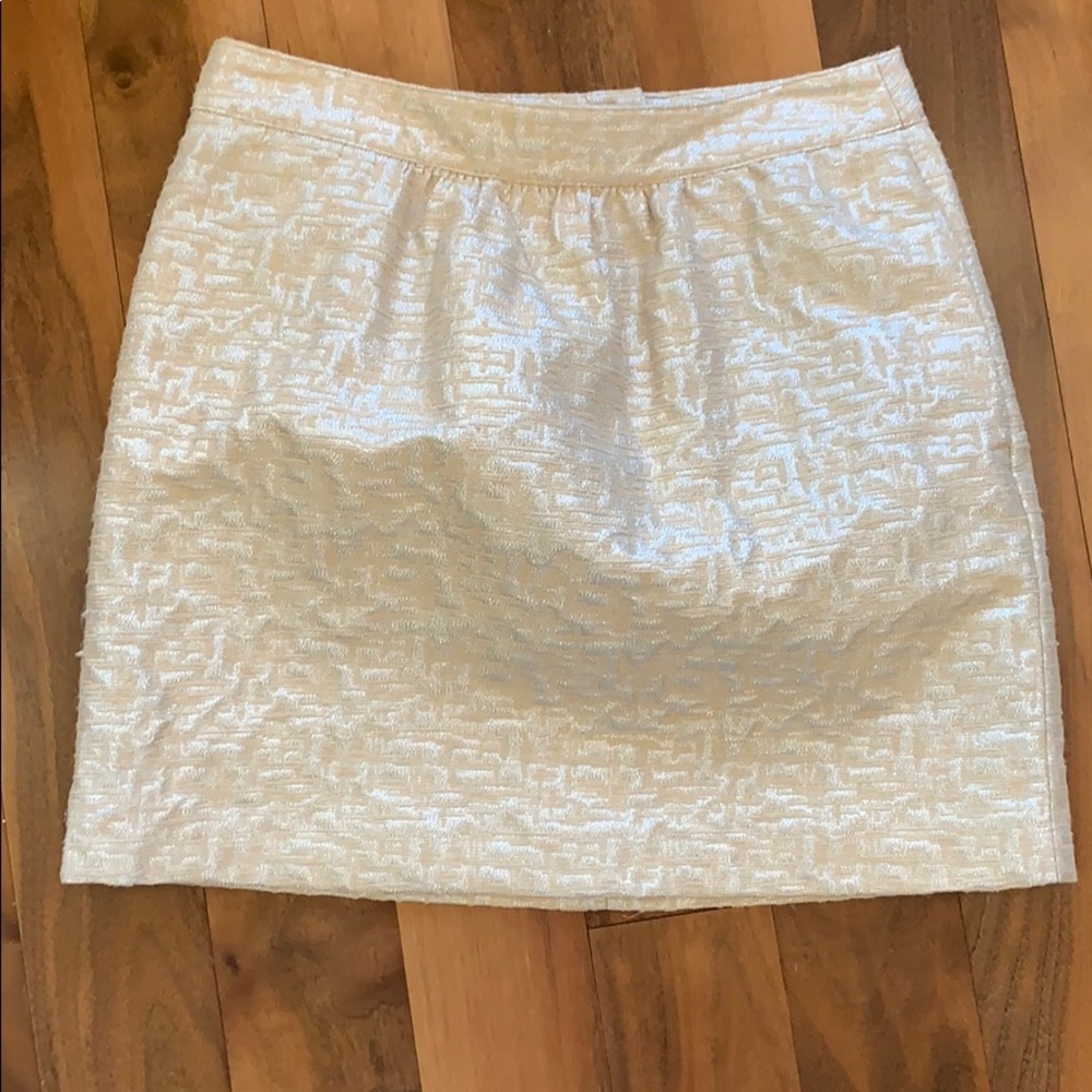 Loft skirt